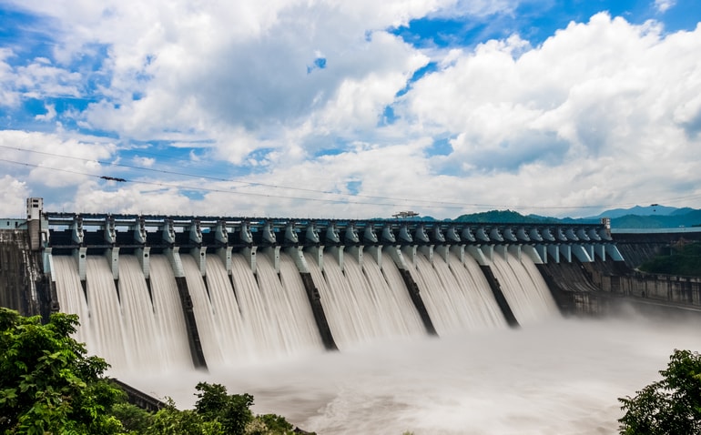 सरदार सरोवर बांध से जुड़े तथ्य और यात्रा से जुड़ी पूरी जानकारी – Complete information of Sardar Sarovar dam In Hindi