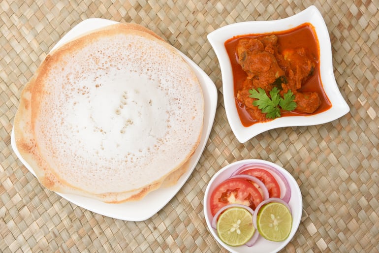 अप्पम – Appam with stew in Hindi