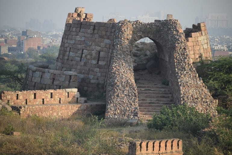 तुगलकाबाद किला का इतिहास - History of Tughlakabad Fort in Hindi
