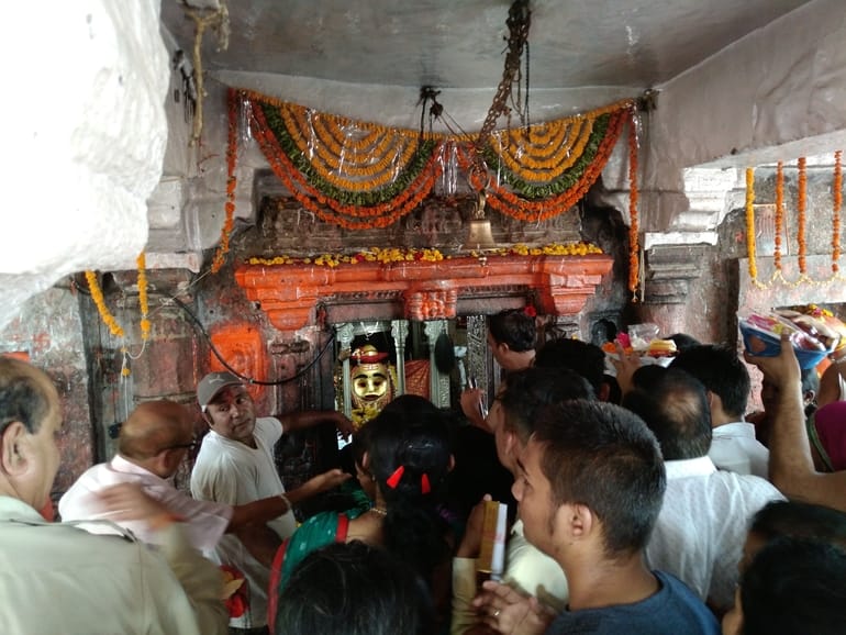 काल भैरव मंदिर के दर्शन का समय - Kaal Bhairav Temple Timings in Hindi