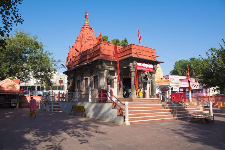 हरसिद्धि माता मंदिर उज्जैन के दर्शन और यात्रा से जुड़ी पूरी इन्फोर्मेशन – Harsiddhi Mata temple Ujjain in Hindi