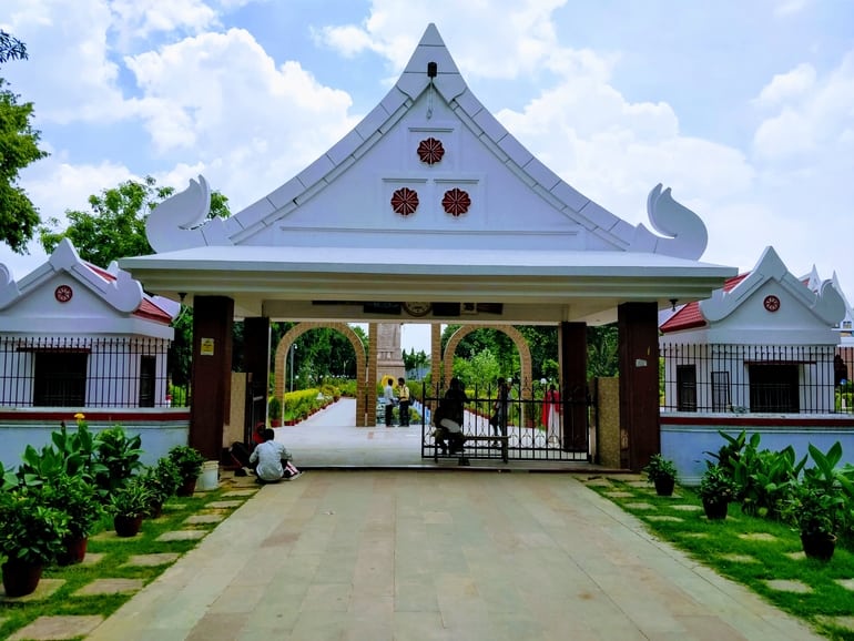 थाई मंदिर - Thai Temple Sarnath In Hindi