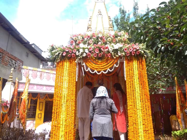 अम्बोटिया शिव मंदिर कुरसेओंग - Ambotia Shiva Mandir, Kurseong in Hindi