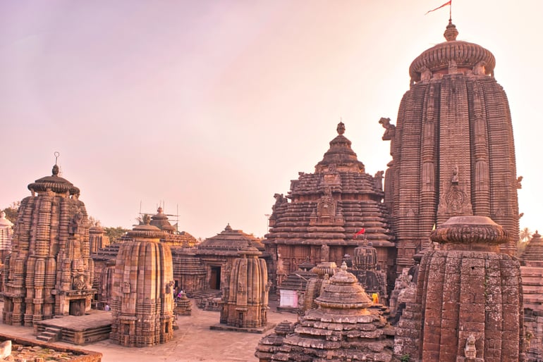 लिंगराज मंदिर भुवनेश्वर - Lingaraja Temple Bhubaneswar In Hindi