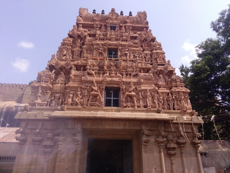 सत्यमूर्ति पेरुमल मंदिर - Sathyamurthi Perumal Temple In Hindi