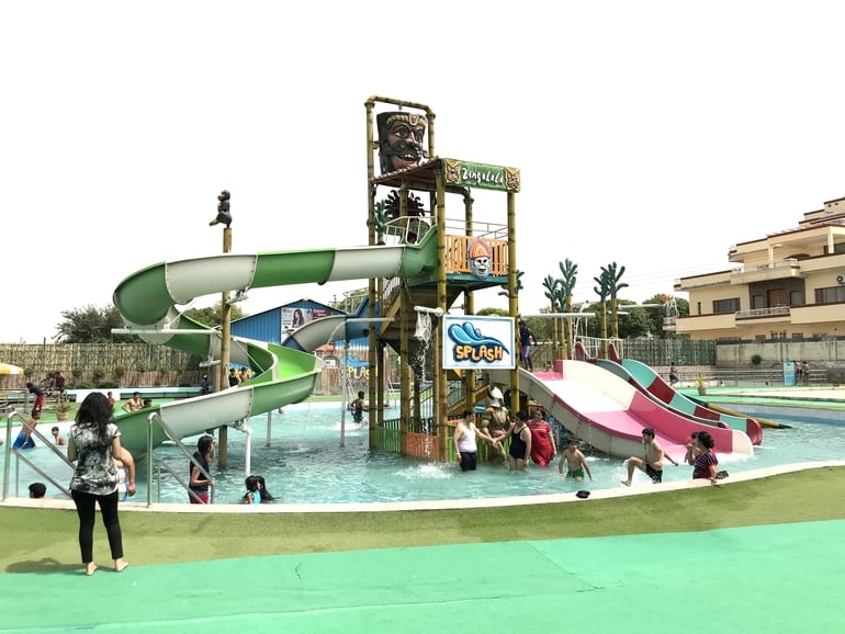 स्प्लैश वॉटर पार्क, रोहतक – Splash Water Park, Rohtak in Hindi