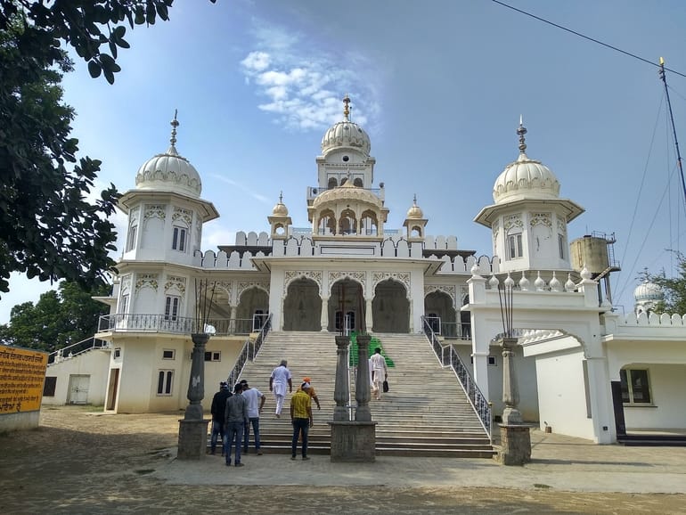 दमदमा साहिब गुरुद्वारा बठिंडा - Takht Sri Damdama Sahib Gurdwara Bathinda in Hindi