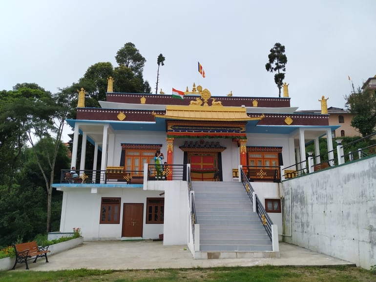 थारपा चोलिंग मठ कलिम्पोंग –  Tharpa Choling Monastery Kampilong in Hindi