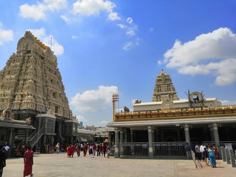 कामाक्षी अम्मन मंदिर – Kamakshi Amman Temple Kanchipuram in Hindi