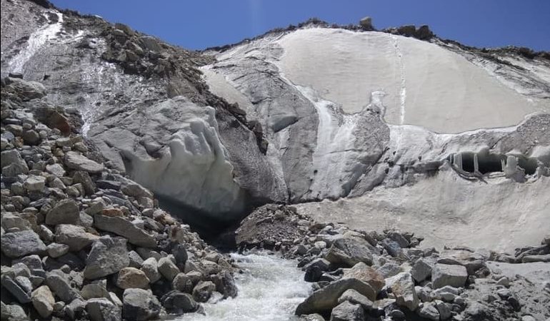 गोमुख उत्तरकाशी – Gaumukh Uttarkashi in Hindi