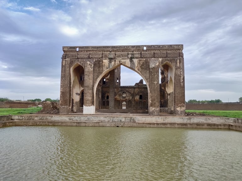  संगीथ नारी महल – Sangeeth Nari Mahal, Bijapur in Hindi