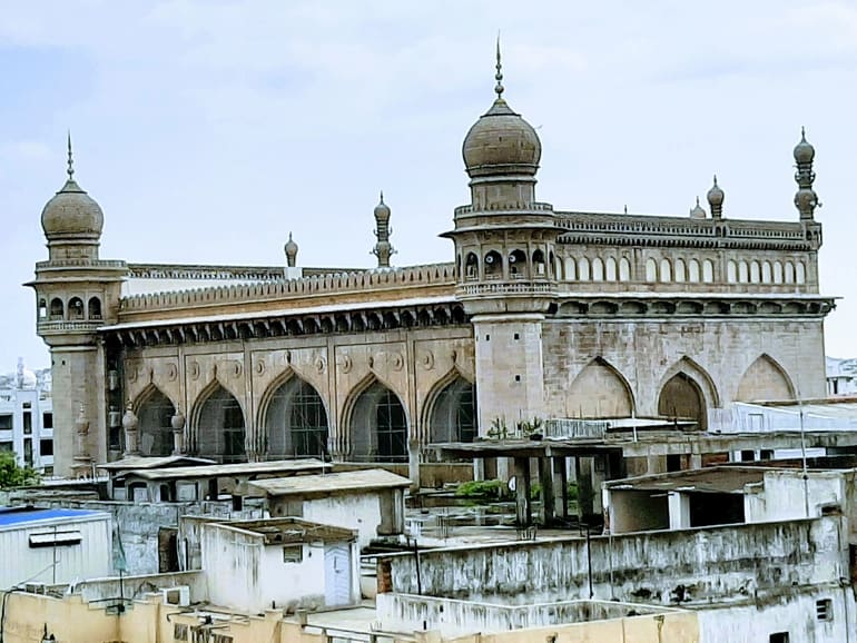 मक्का मस्जिद का इतिहास – History of Mecca Masjid in Hindi