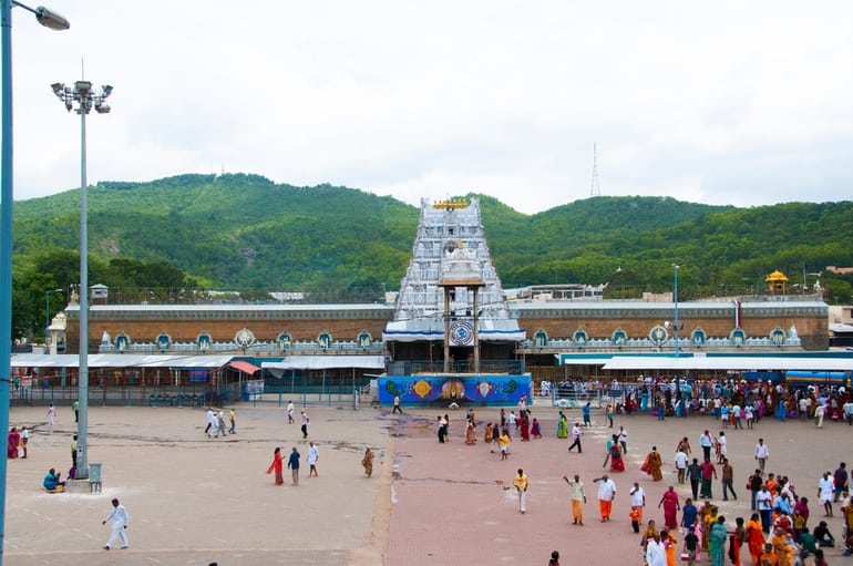 श्री वेंकटेश्वर मंदिर, तिरुपति - Sri Venkateswara Temple, Tirupati in Hindi