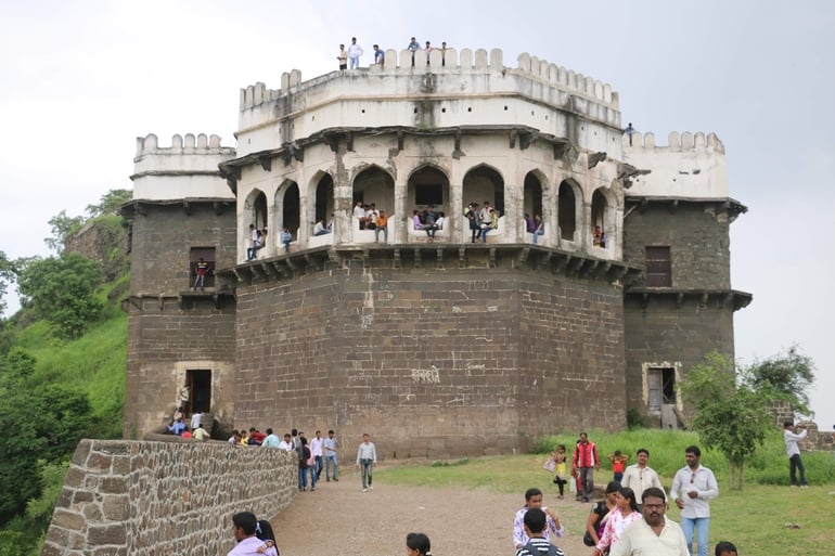 दौलताबाद किला घूमने जाने का सबसे अच्छा समय - Best time to visit Daulatabad Fort in Hindi 