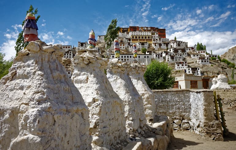 थिकी मठ लद्दाख - Thiksey Monastery, Ladakh in Hindi