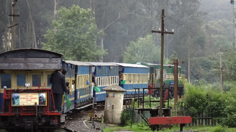 टॉय ट्रेन ऑफ़ नीलगिरि माउंटेन रेलवे – Toy Train of Nilgiri Mountain Railway in Hindi