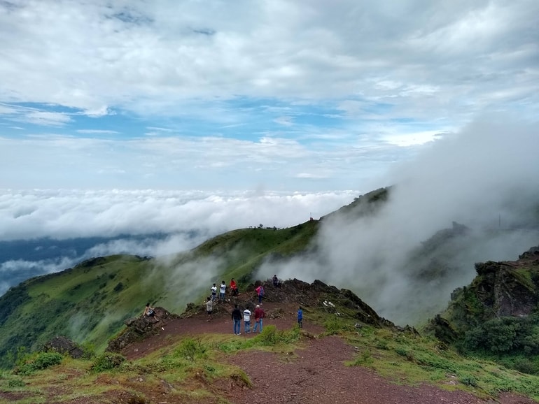 मुलयनगिरी घूमने जाने का सबसे अच्छा समय - Best Time To Visit Mullayanagiri in Hindi