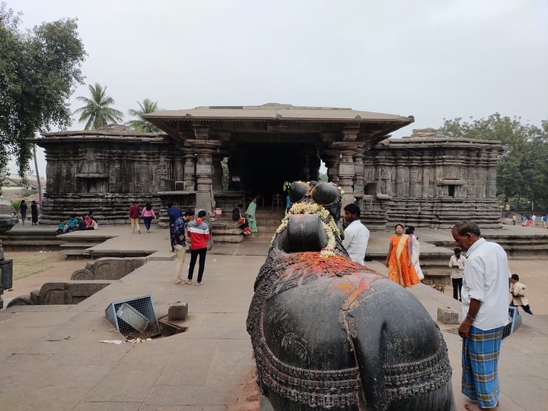 हजार स्तंभ मंदिर वारंगल - Thousand Pillar Temple Warangal in Hindi