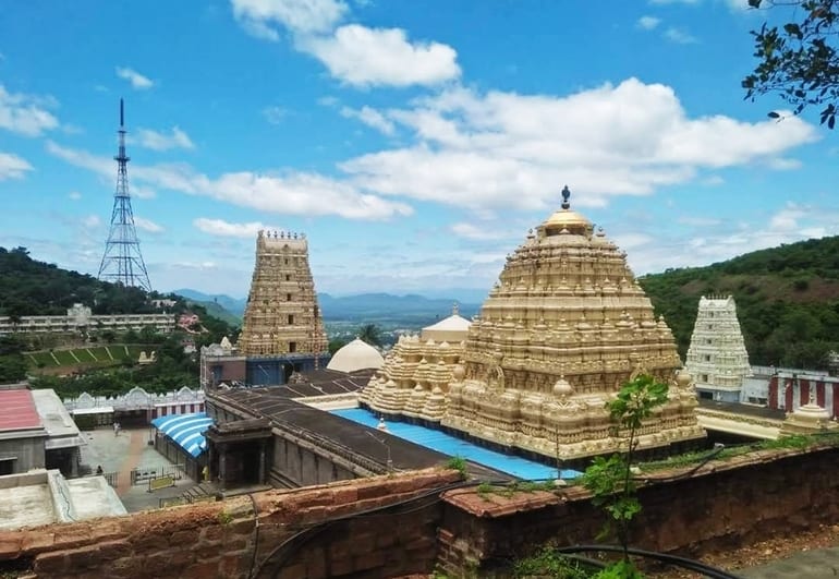 सिंहचल मंदिर, विशाखापत्तनम - Simhachalan Temple, Visakhapatnam in Hindi