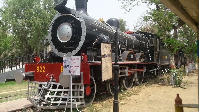रेल संग्रहालय में मुख्य प्रदर्शनी – Main Exhibits at Rail Museum in Hindi