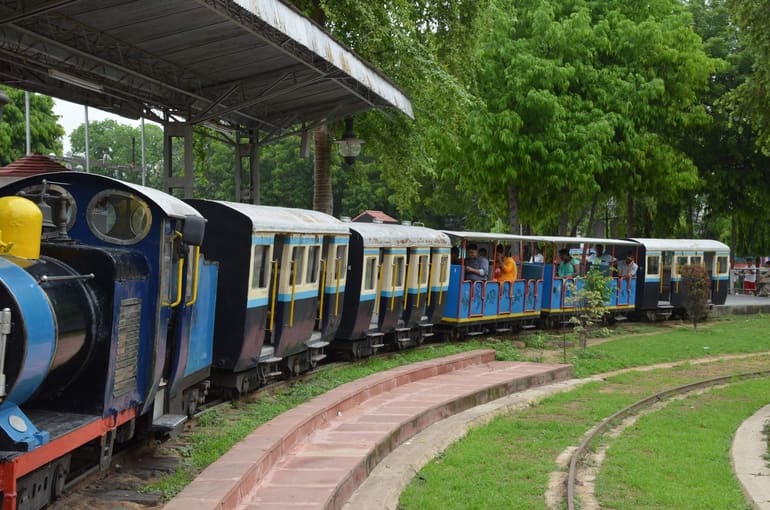 एक्टिविटीज एट रेल म्यूजियम – Activities at Rail Museum in Hindi
