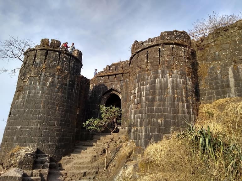 सिंहगढ़ किला - Sinhagad Fort in Hindi
