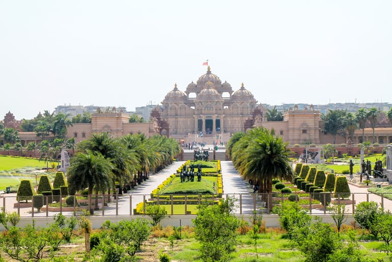 अक्षरधाम मंदिर दिल्ली – Akshardham Temple Delhi in Hindi