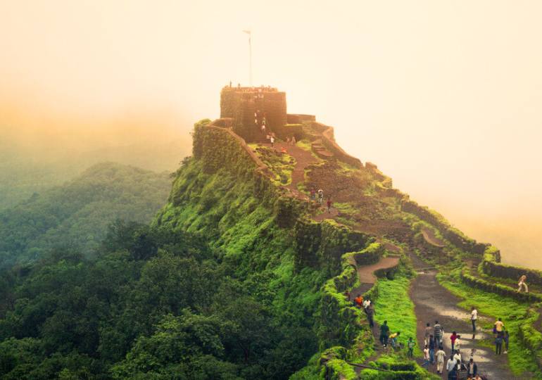 प्रतापगढ़ किला - Pratapgad Fort In Hindi